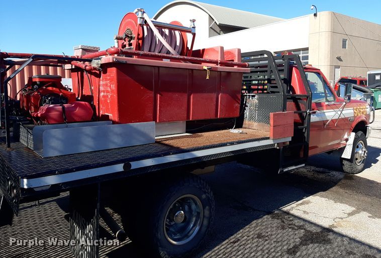 image for item LX9832 1992 Ford F350  brush fire truck