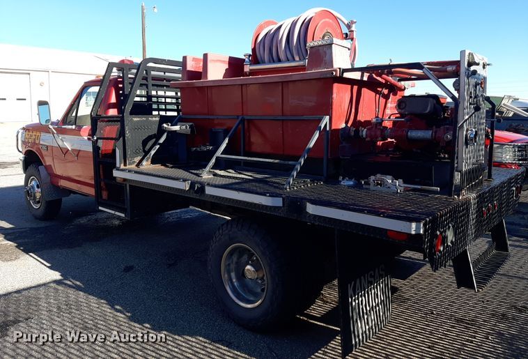 image for item LX9832 1992 Ford F350  brush fire truck