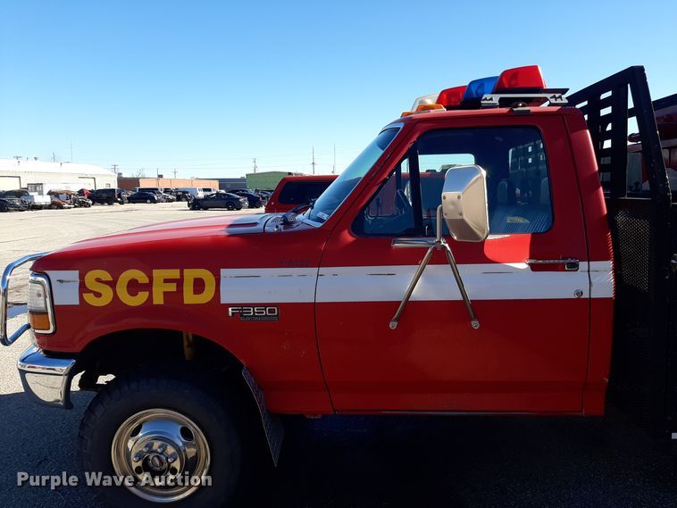 image for item LX9832 1992 Ford F350  brush fire truck