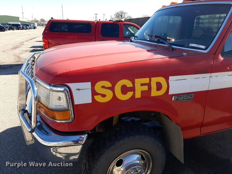 image for item LX9832 1992 Ford F350  brush fire truck