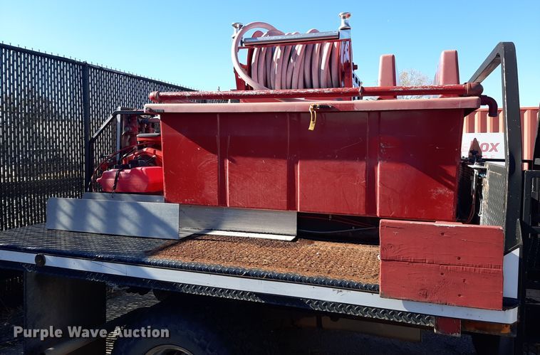 image for item LX9832 1992 Ford F350  brush fire truck