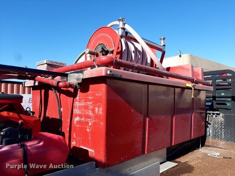 image for item LX9832 1992 Ford F350  brush fire truck