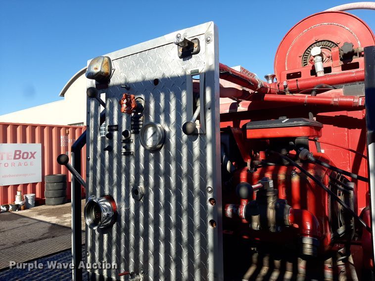 image for item LX9832 1992 Ford F350  brush fire truck