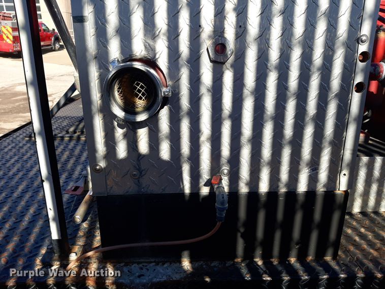 image for item LX9832 1992 Ford F350  brush fire truck