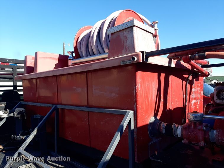 image for item LX9832 1992 Ford F350  brush fire truck