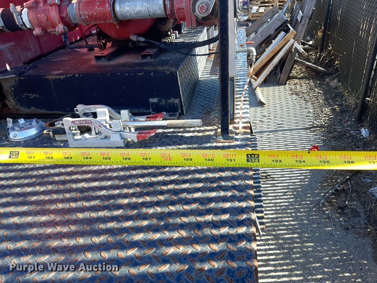 image for item LX9832 1992 Ford F350  brush fire truck