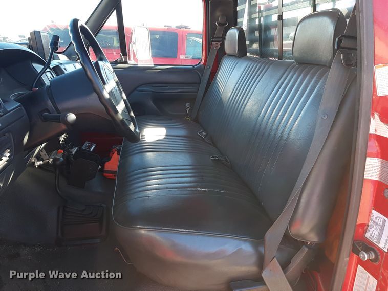 image for item LX9832 1992 Ford F350  brush fire truck