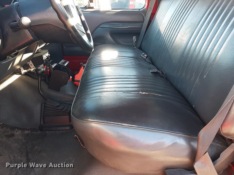 image for item LX9832 1992 Ford F350  brush fire truck