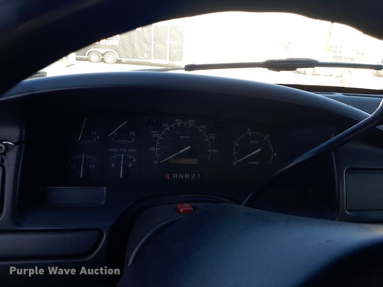 image for item LX9832 1992 Ford F350  brush fire truck