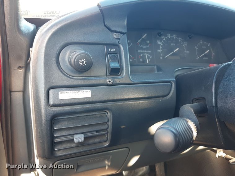 image for item LX9832 1992 Ford F350  brush fire truck