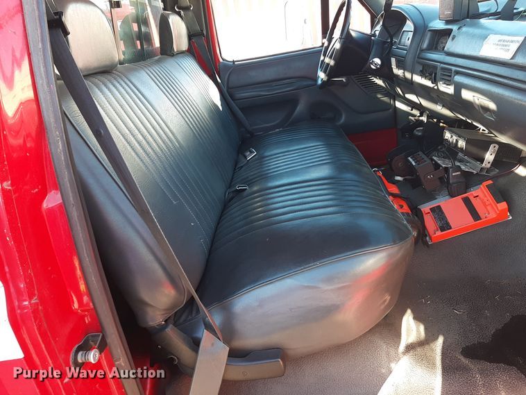 image for item LX9832 1992 Ford F350  brush fire truck