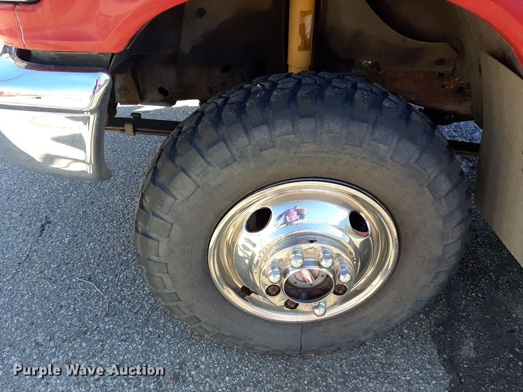 image for item LX9832 1992 Ford F350  brush fire truck