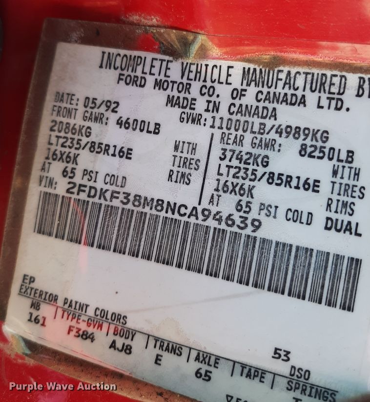 image for item LX9832 1992 Ford F350  brush fire truck