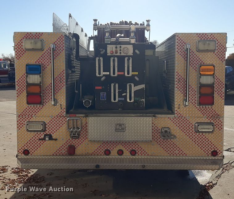 image for item LX9833 2010 Ford F550 Super Duty  Crew Cab rescue vehicle