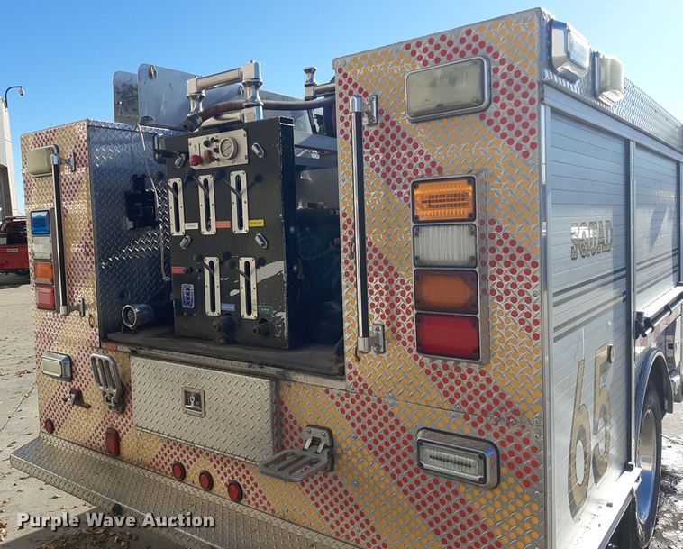 image for item LX9833 2010 Ford F550 Super Duty  Crew Cab rescue vehicle