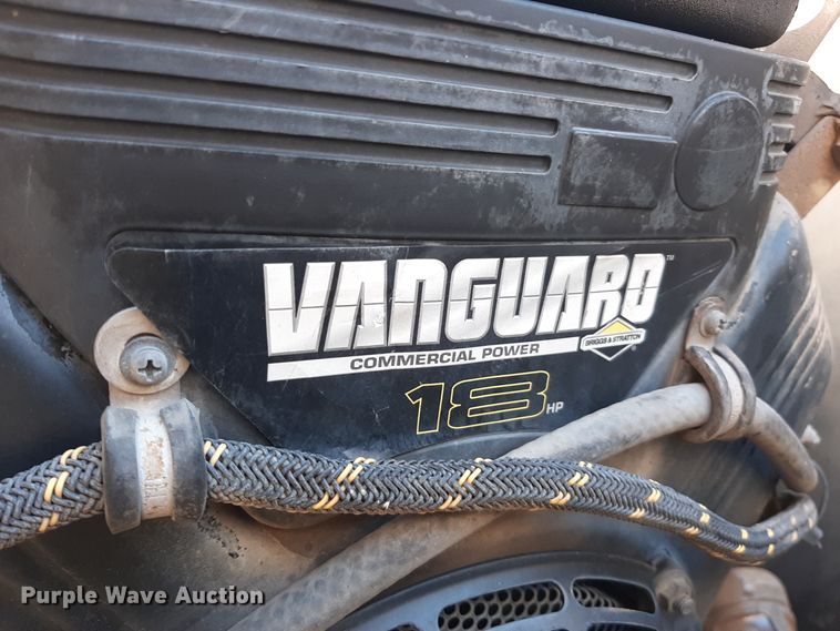 image for item LX9833 2010 Ford F550 Super Duty  Crew Cab rescue vehicle