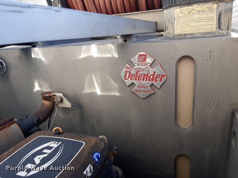 image for item LX9833 2010 Ford F550 Super Duty  Crew Cab rescue vehicle