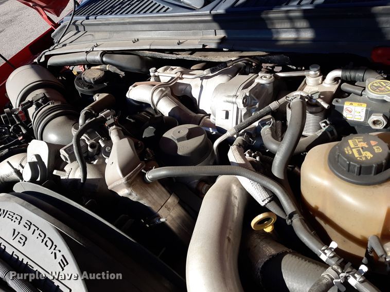 image for item LX9833 2010 Ford F550 Super Duty  Crew Cab rescue vehicle