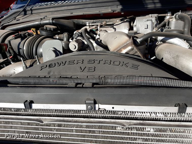 image for item LX9833 2010 Ford F550 Super Duty  Crew Cab rescue vehicle