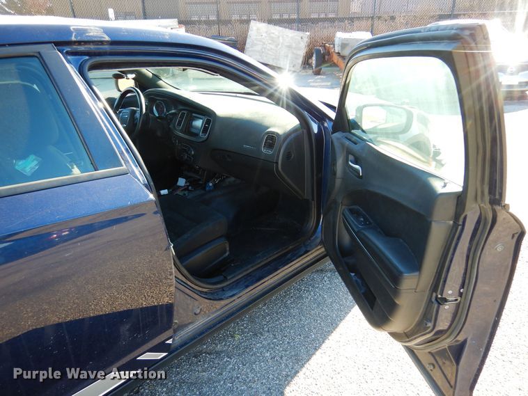 image for item LX9837 2017 Dodge Charger Police