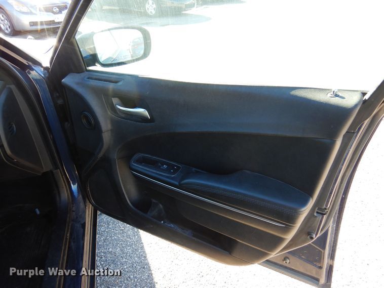 image for item LX9837 2017 Dodge Charger Police