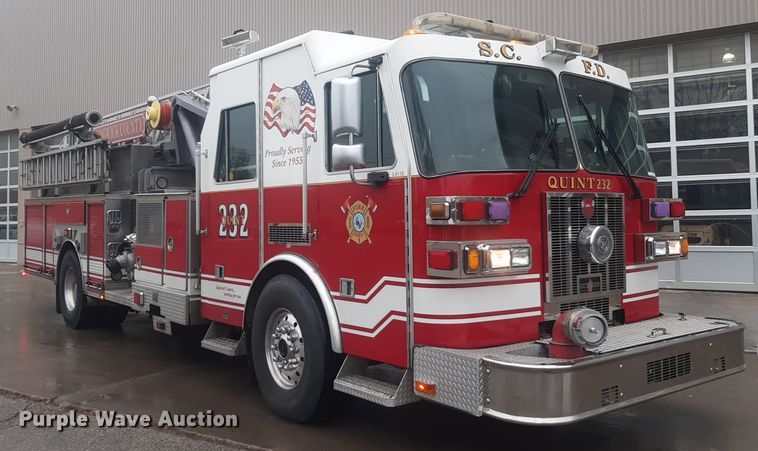image for item LX9881 2007 Sutphen SL-75  Quint fire truck