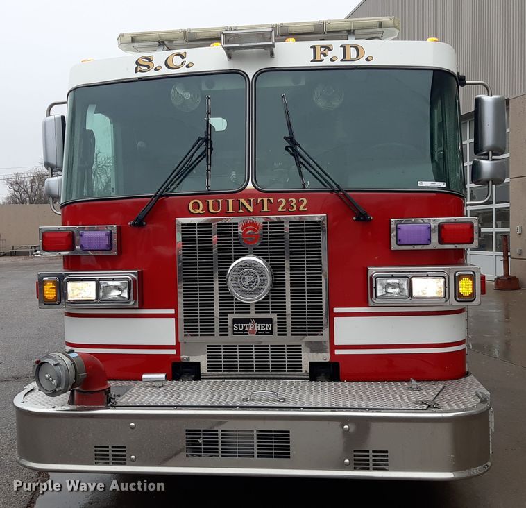 image for item LX9881 2007 Sutphen SL-75  Quint fire truck