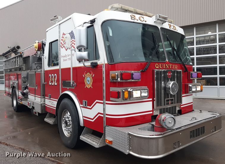 image for item LX9881 2007 Sutphen SL-75  Quint fire truck
