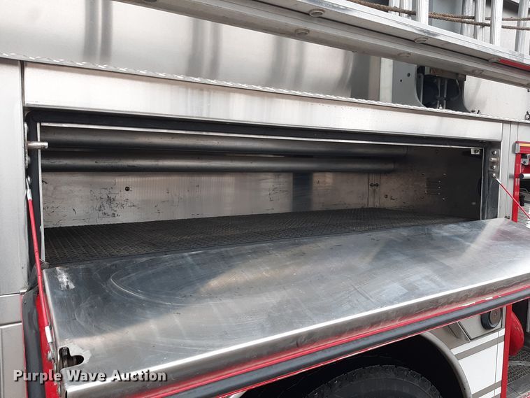 image for item LX9881 2007 Sutphen SL-75  Quint fire truck