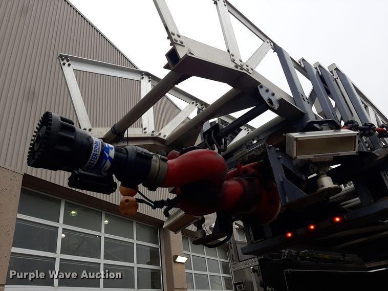 image for item LX9881 2007 Sutphen SL-75  Quint fire truck