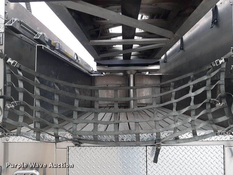 image for item LX9881 2007 Sutphen SL-75  Quint fire truck