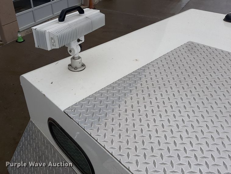 image for item LX9881 2007 Sutphen SL-75  Quint fire truck