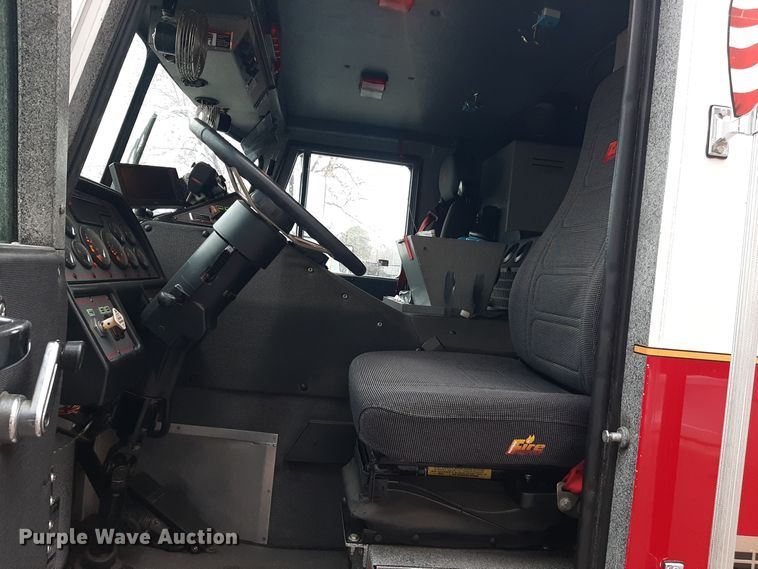 image for item LX9881 2007 Sutphen SL-75  Quint fire truck