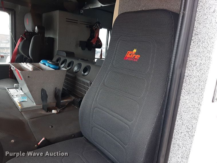 image for item LX9881 2007 Sutphen SL-75  Quint fire truck