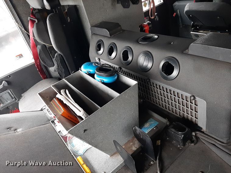 image for item LX9881 2007 Sutphen SL-75  Quint fire truck