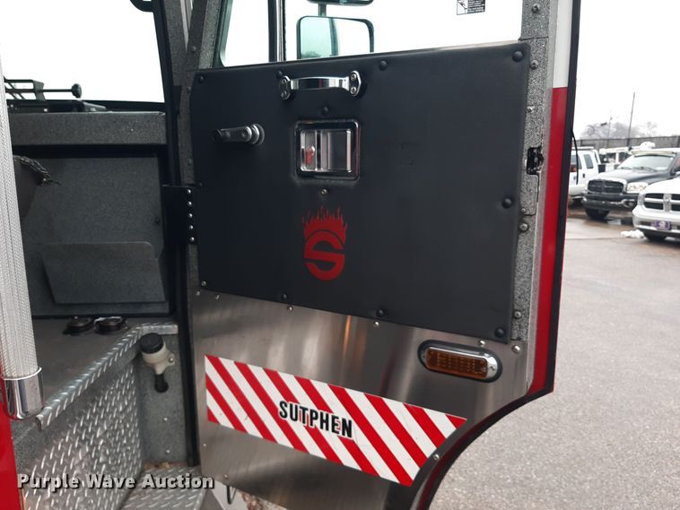 image for item LX9881 2007 Sutphen SL-75  Quint fire truck