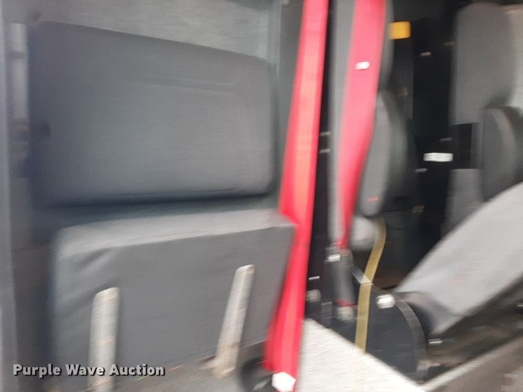 image for item LX9881 2007 Sutphen SL-75  Quint fire truck