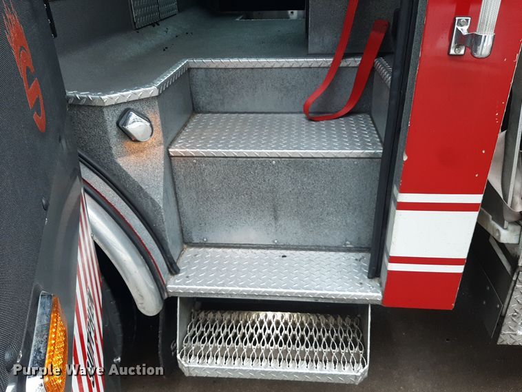 image for item LX9881 2007 Sutphen SL-75  Quint fire truck