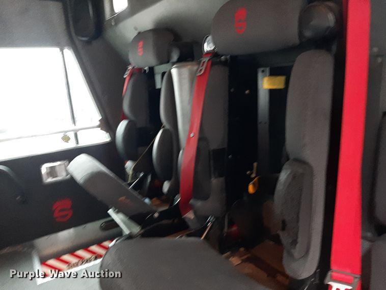 image for item LX9881 2007 Sutphen SL-75  Quint fire truck