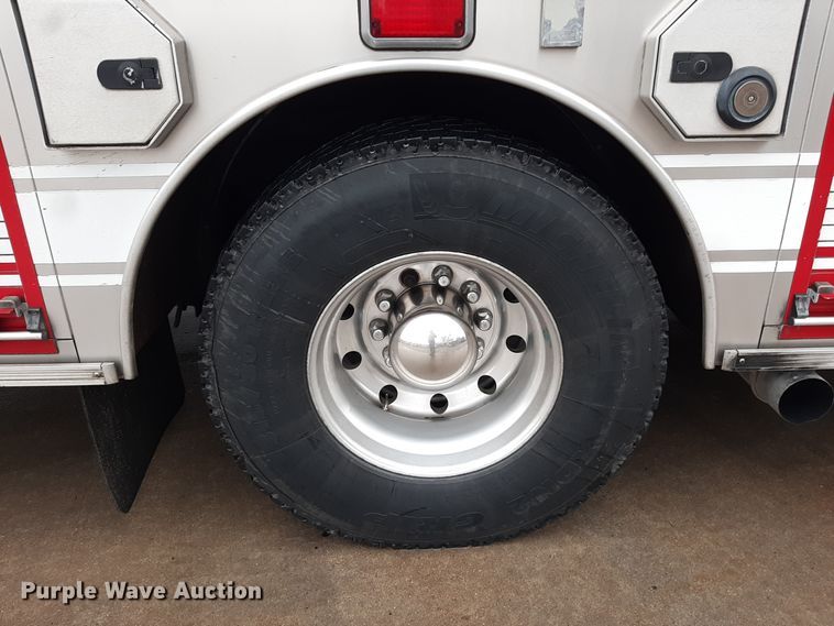 image for item LX9881 2007 Sutphen SL-75  Quint fire truck