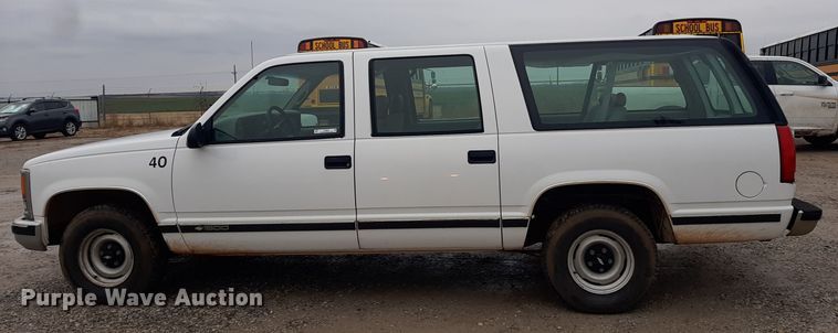 image for item LX9884 1999 Chevrolet Suburban C1500  SUV
