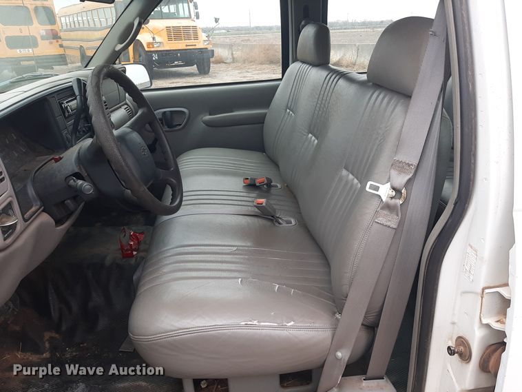 image for item LX9885 1999 Chevrolet Suburban 1500  SUV