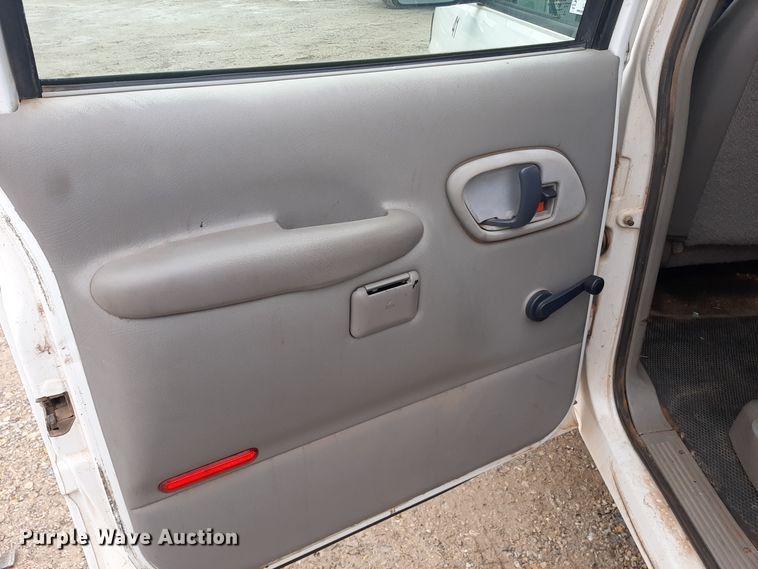 image for item LX9885 1999 Chevrolet Suburban 1500  SUV