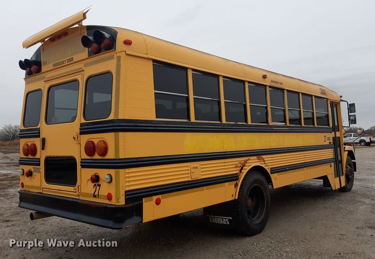 image for item LX9887 2001 Freightliner FS65 school bus