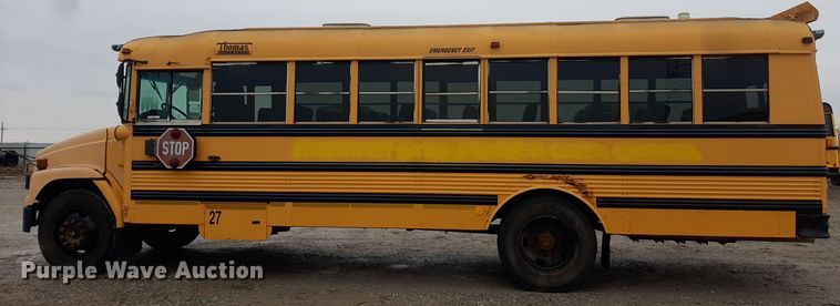 image for item LX9887 2001 Freightliner FS65 school bus
