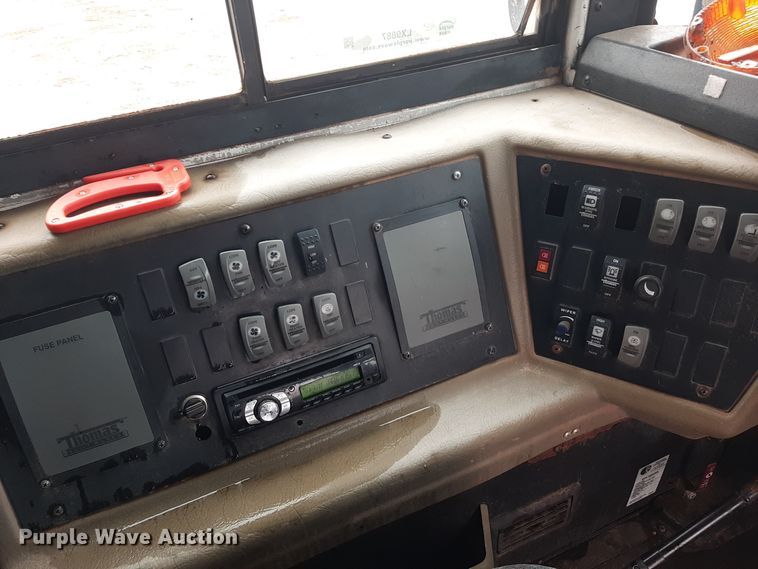 image for item LX9887 2001 Freightliner FS65 school bus