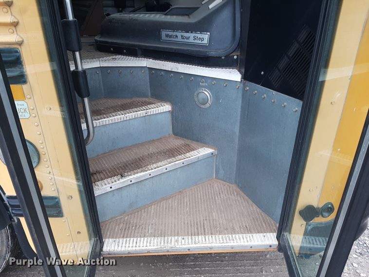 image for item LX9888 1998 Blue Bird TC2000  school bus