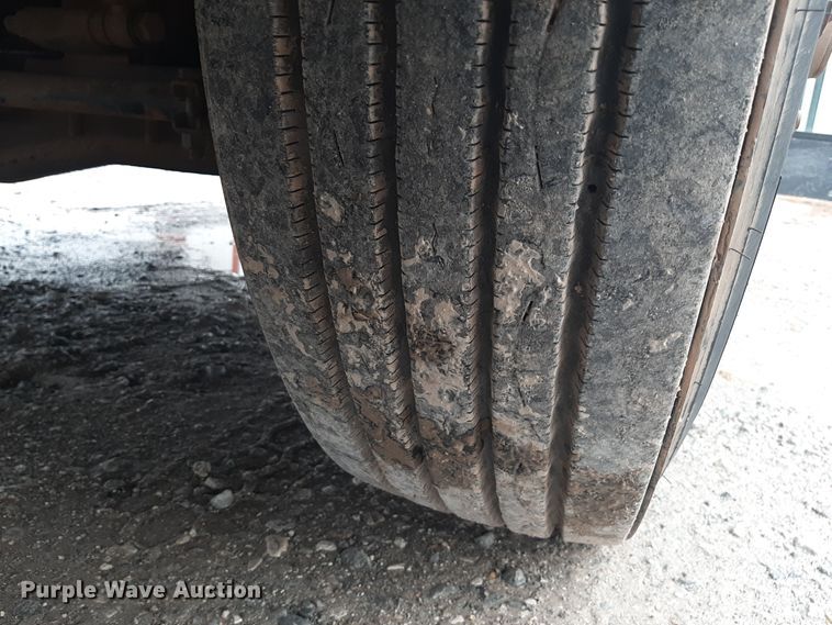 image for item LX9888 1998 Blue Bird TC2000  school bus