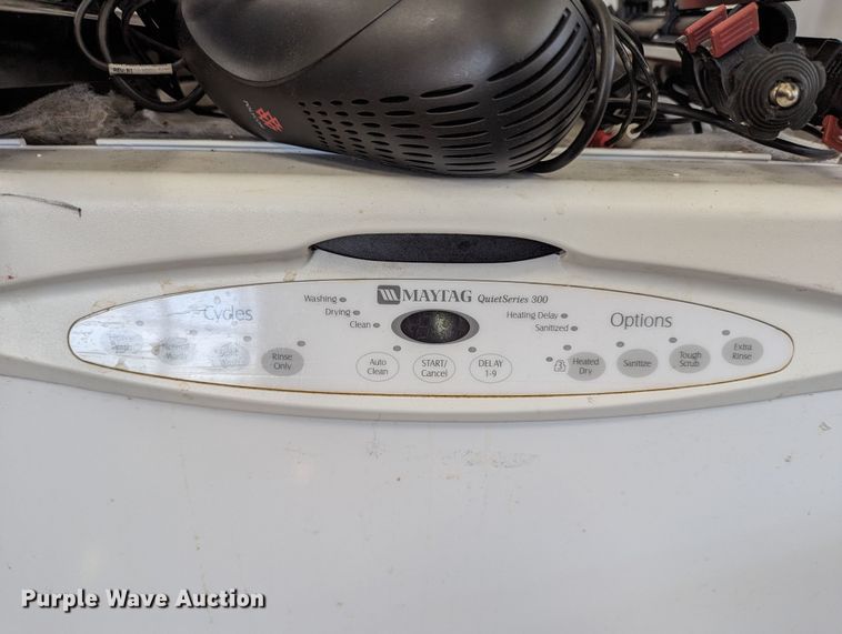 image for item LY9292 Office supplies