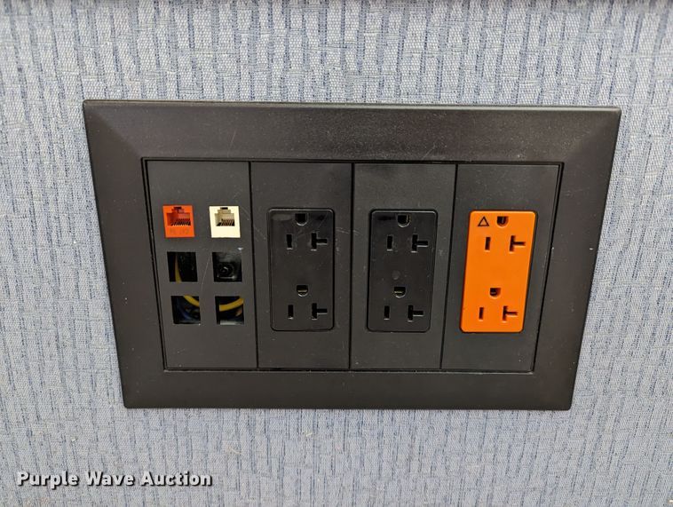 image for item LY9302 (3) pentagonal work stations